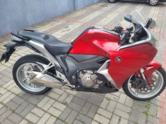 HONDA VFR 1200F 